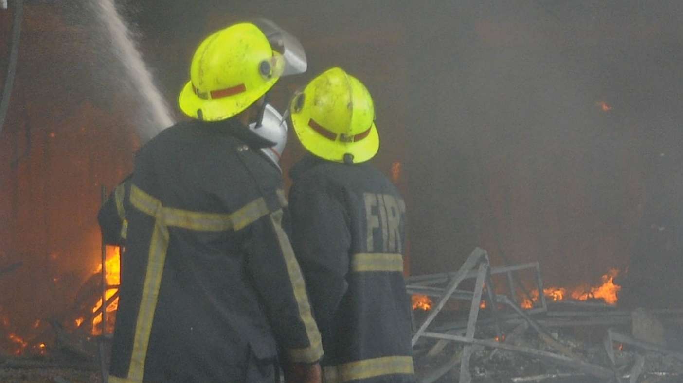 Fire erupts at factory in Sapugaskanda