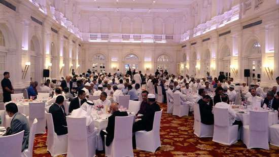 Indian HC hosts Iftar in Colombo