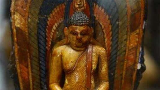 Buddha heirloom returned to Sri Lanka by Hampshire family