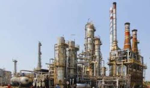 Sapugaskanda oil refinery to resume operations today after two months﻿
