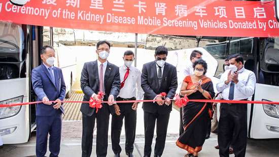 China donates kidney disease screening vehicles