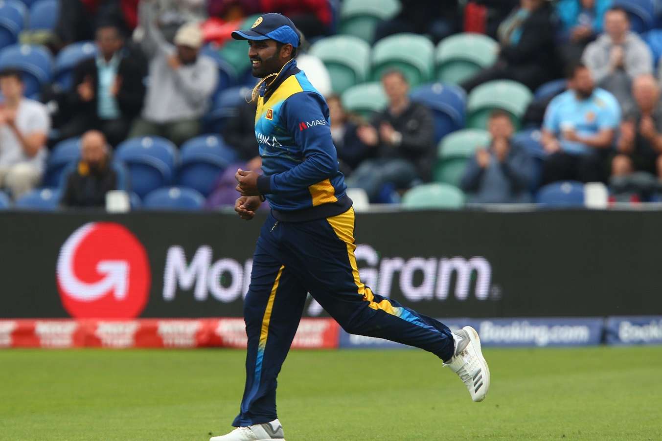 Experienced bowling attack the key for victory, according to Thisara Perera