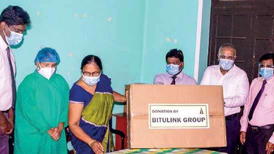 Bitulink Emulsion donates High Flow Humidifier to Dambadeniya Base Hospital