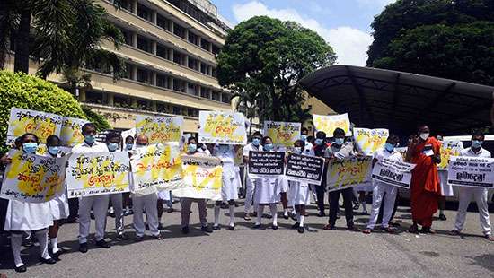 Health Workers protest