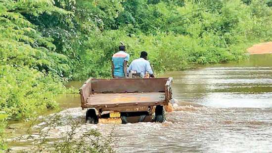 People affected by floods in the North threatened by crocs