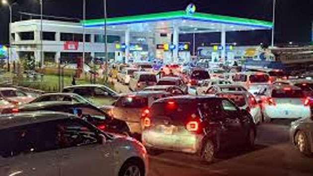 Pakistan hikes fuel prices sharply amid spiralling Mideast conflict