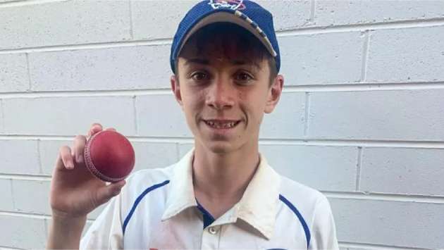 Teenage cricketer dies in Melbourne after being hit by ball