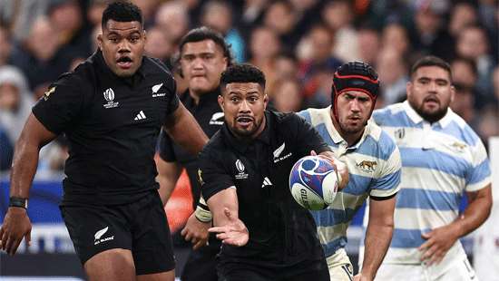 New Zealand into Rugby World Cup final after outclassing Argentina