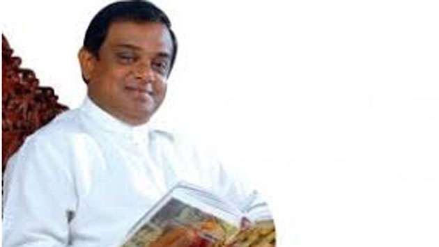 Bribery Commission arrests former Minister C. B. Ratnayake