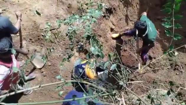 UPDATE: Mawanella earth mound collapse; Three bodies found