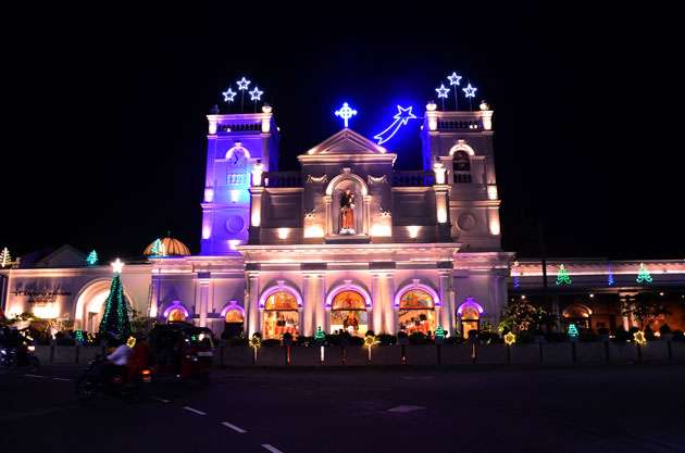 Christmas decorations in Colombo