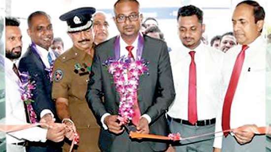 Sri Lanka Citizens’ Co-operative Bank opens corporate branch on Castle Street