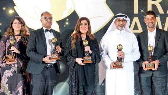 Emirates ends the year on high scooping 5 more global awards