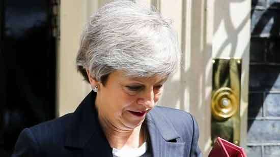 Theresa May to resign as party leader on June 7