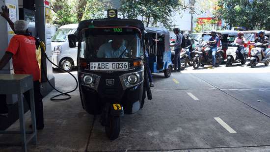 Lengthy queues at fuel stations