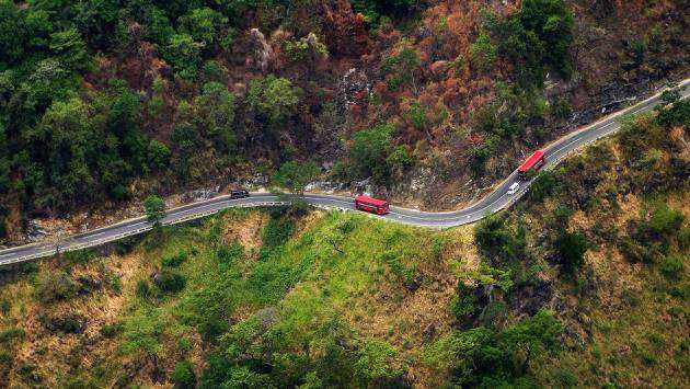 Ella-Wellawaya road sees heavy traffic due to rain