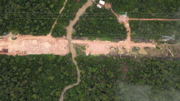 Amazon forest felled to build road for climate summit