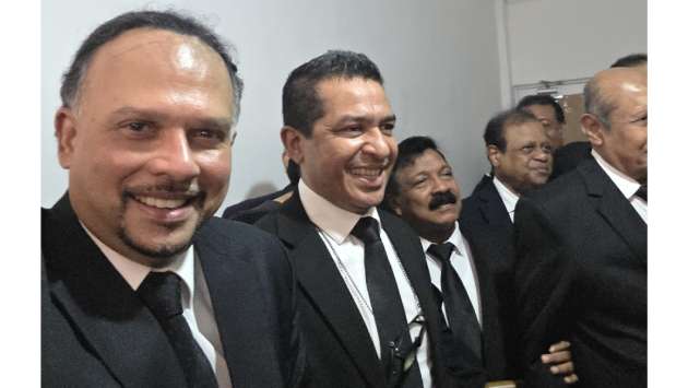 Lawyers rally in support of Ranil Wickremesinghe’s bail: Navin Dissanayake
