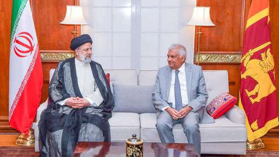 Iranian president meets with Sri Lankan president