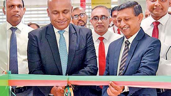 People’s Bank launches export hubs in Kandy and Kurunegala