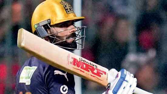 Kohli first to reach 9000 IPL runs