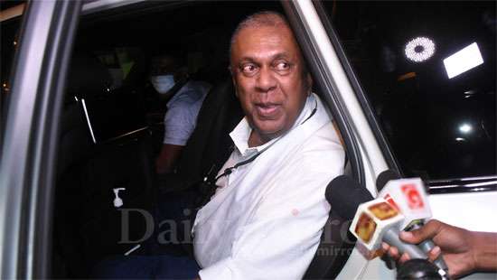 Mangala questioned by CID