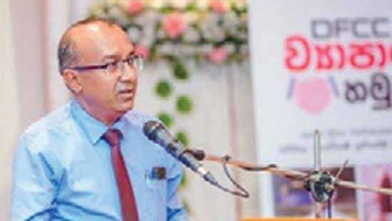 DFCC Bank strengthens Thambuttegama banana farming and Kegalle small businesses
