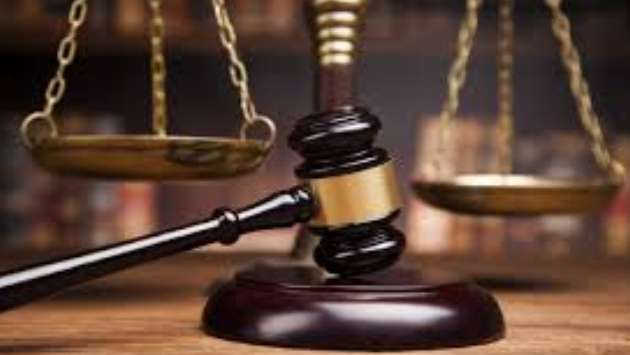 Suspect who impersonated film director to collect nude photos ordered to apologise