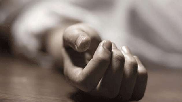 Poacher dies after gun misfires in waist
