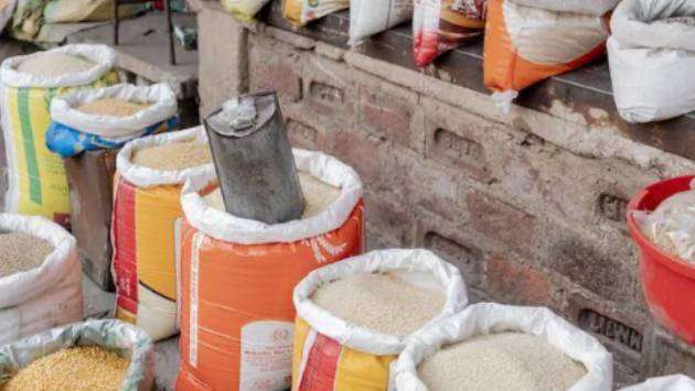 Over 5,500 shops raided, 4,070 traders penalised for rice price violations
