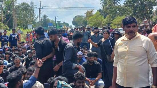 Protest in Jaffna against Independence Day celebrations, five arrested