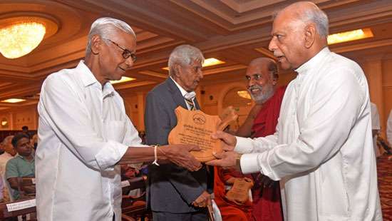 Media felicitated for preserving Jathika Namal Uyana