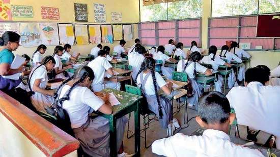 Guiding lights in promoting English language Education