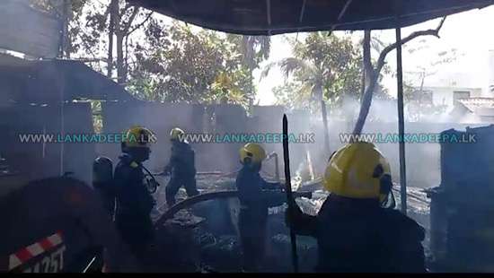 Fire engulfs private warehouse in Piliyandala - Breaking News | Daily ...