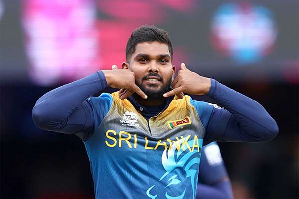 https://www.dailymirror.lk/breaking-news/Wanindu-Hasaranga-drops-in-ICC-T20I-Rankings/108-288523