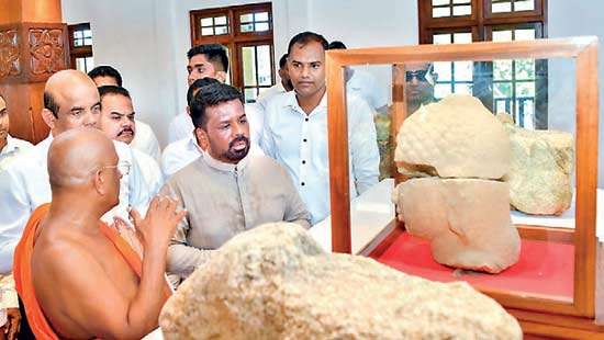 President opens archaeological museum and research  institute at Somawathi