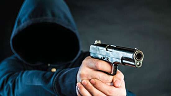 Man shot dead in Minuwangoda