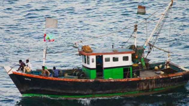 Indian fishermen return following release from Sri Lankan custody