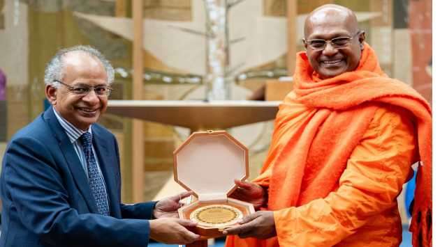 Venerable Dr. Kirinde Assaji Thera honoured with lifetime achievement award in UK