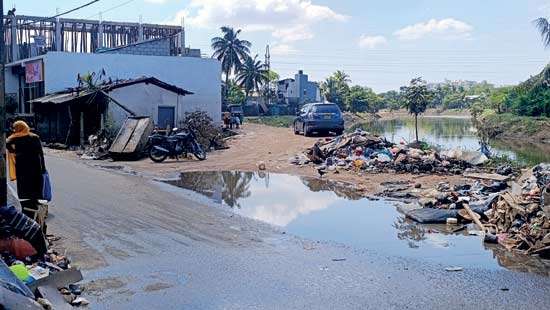 Megoda-Kolonnawa residents  struggle to revive lives after  devastating floods