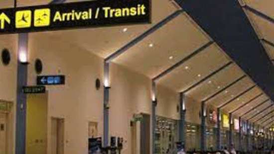 Man flees country despite travel ban; Deported after landing in Mumbai