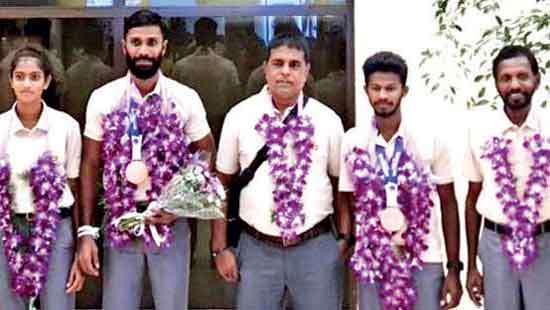 Para athletes return with two bronze medals from World Championship