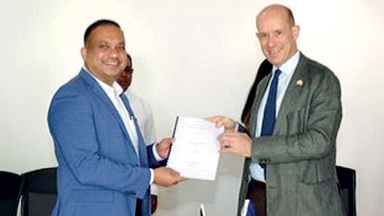 La France fournit 450 000 euros pour les énergies renouvelables au Sri Lanka – Business News
