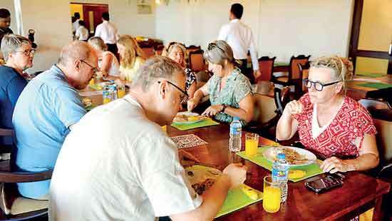 Sri Lanka serves up free meals for tourists stranded by Middle East flight chaos