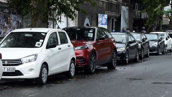 Doctors in fuel queues