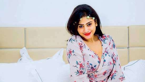 Piumi Hansamali says  ‘Kehelbaddara Padme’  may have used her  skin cream
