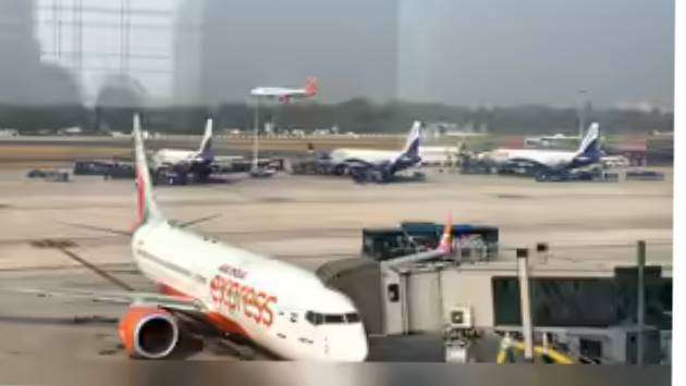 India orders major airports to cut some charges by 25%, in relief to airlines