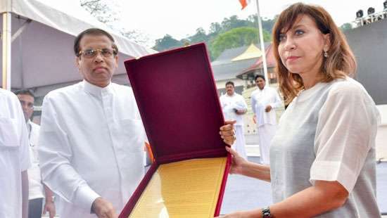 Proposal to declare ‘Theravada Tripitaka’ as a world heritage, handed over