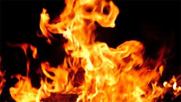 One dead, two injured in fire at Soysapura flats in Moratuwa