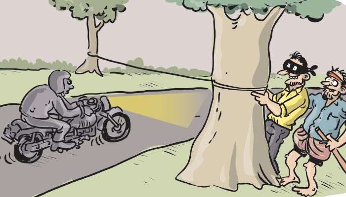 Wire traps laid to rob motorcyclists; gang nabbed by residents